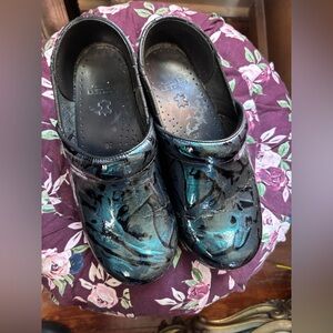Dansko Iridescent Black and Blue Clogs